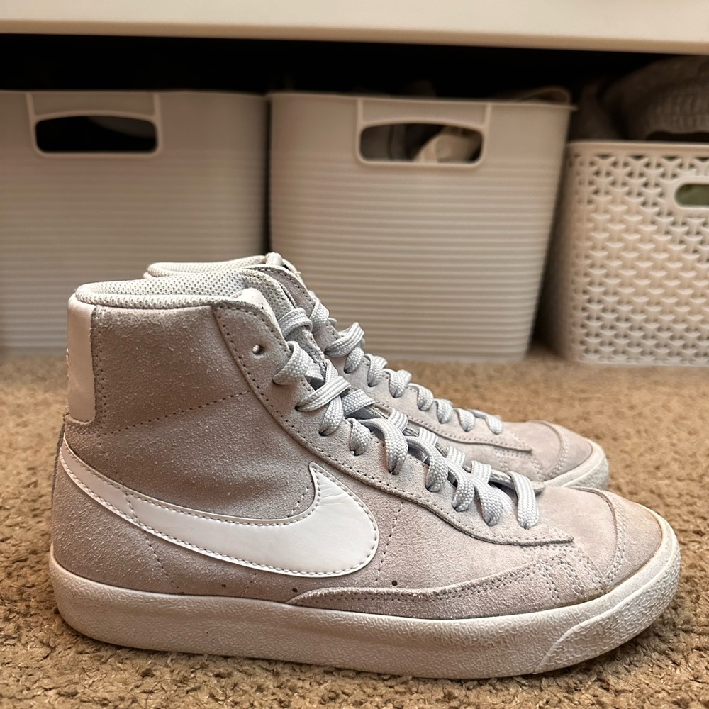 Nike blazer
